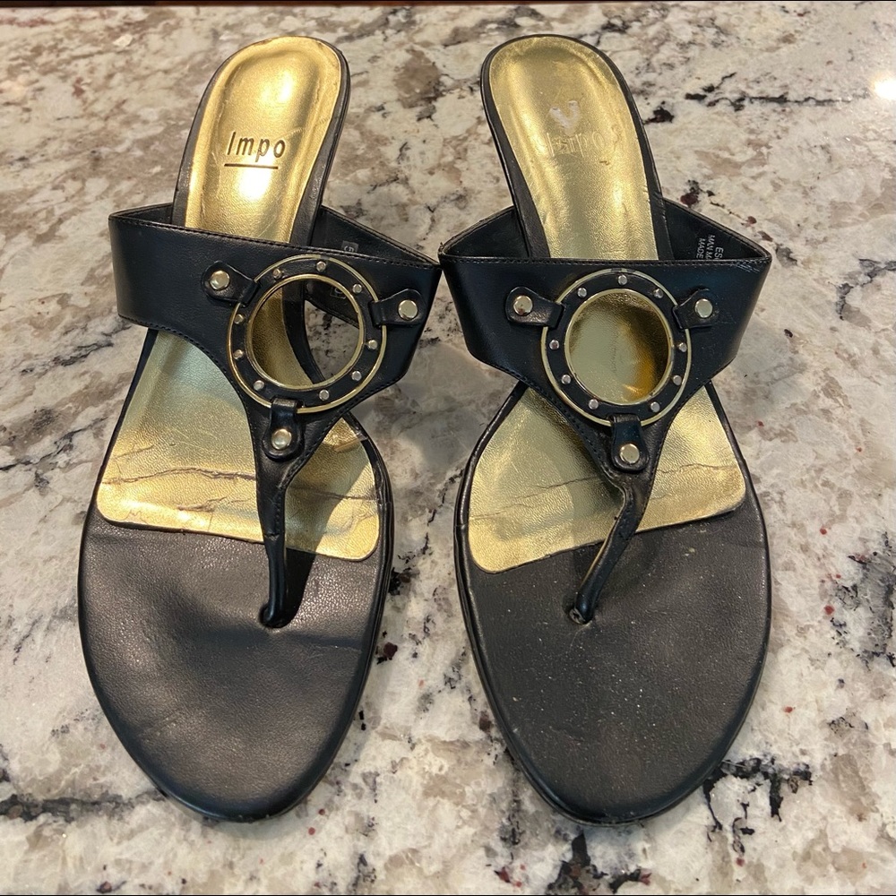 Impo sandals